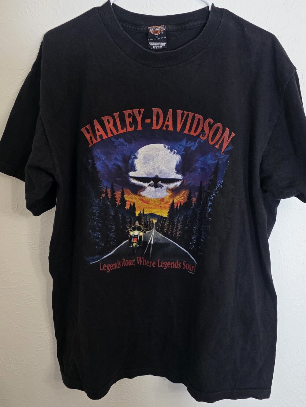 Vintage 2002 Harley Davidson Legends Roar T Shirt XL Bedford Texas David Uhl